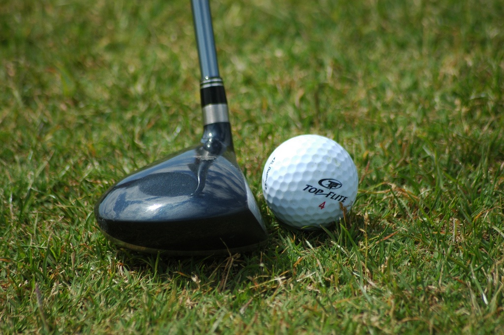 Fairway Driver lined up with a ball
